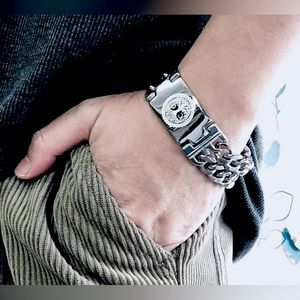 NWT! VIKING TREE OF LIFE CIRCLED BY JORMUNDANR! BRACELET! BEAUTIFUL! GIFT BOX!